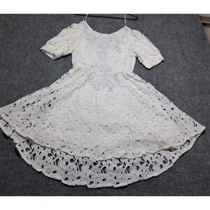 LULU'S White Lace Cutout Mini Skater Dress Size‎ Small